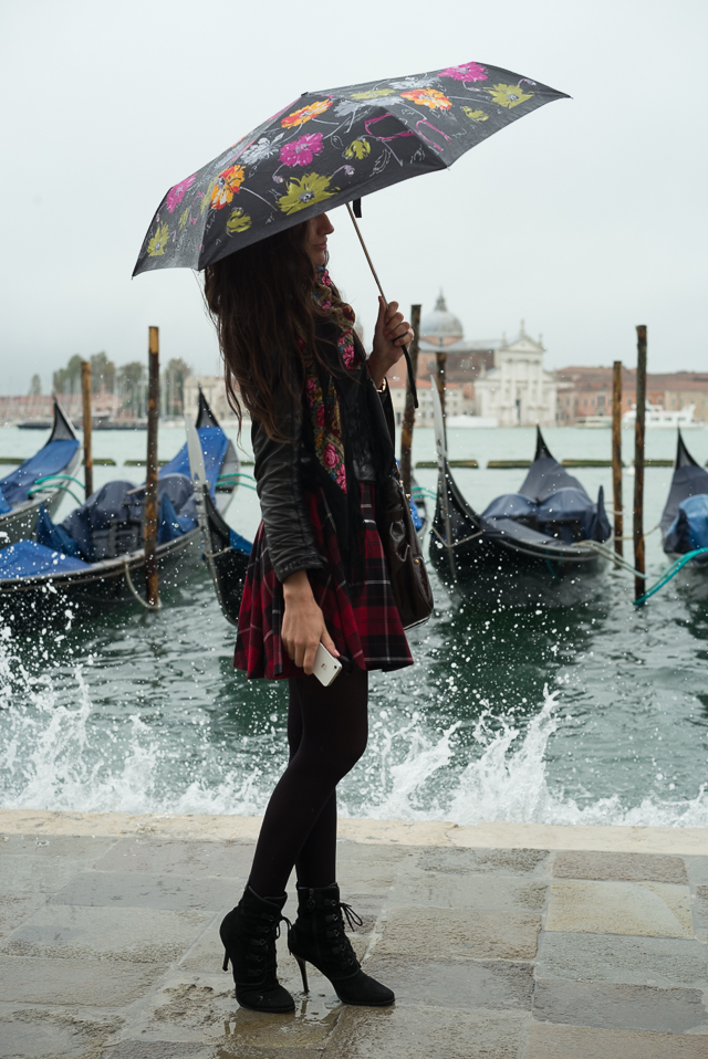 "Looking a picture", a young Russian woman posing (her mother was taking the shot), St Mark's Piazza, Venice.