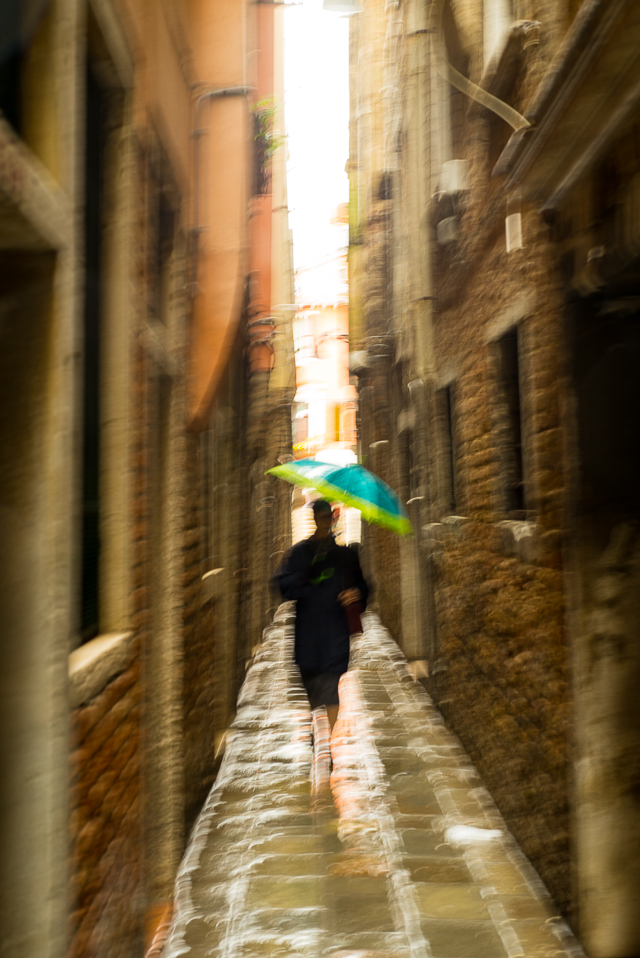 Walking in the rain (and very dull light), Venice