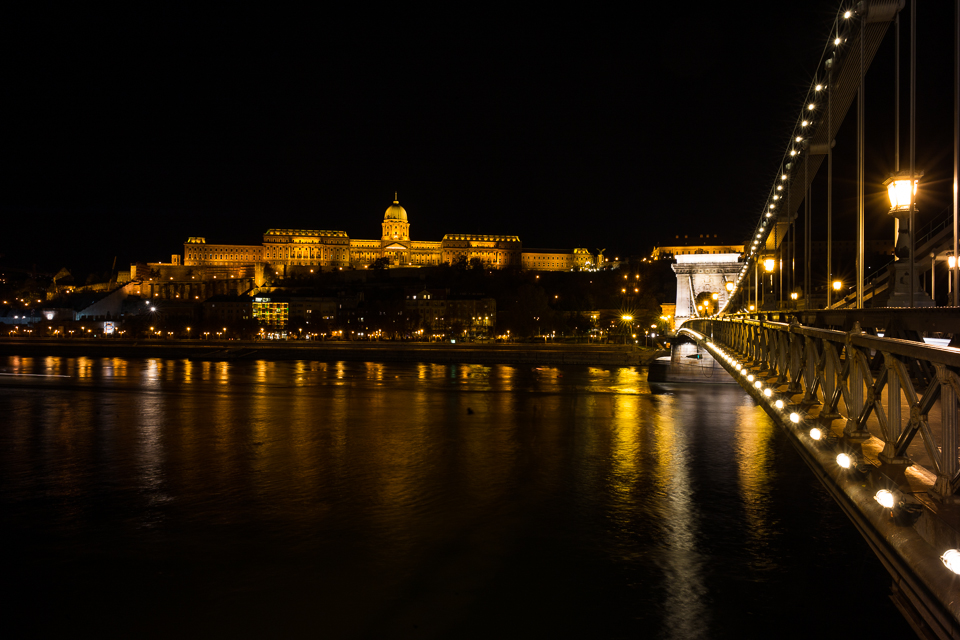 The Széchenyi Lánchíd, chain bridge and Buda castle.